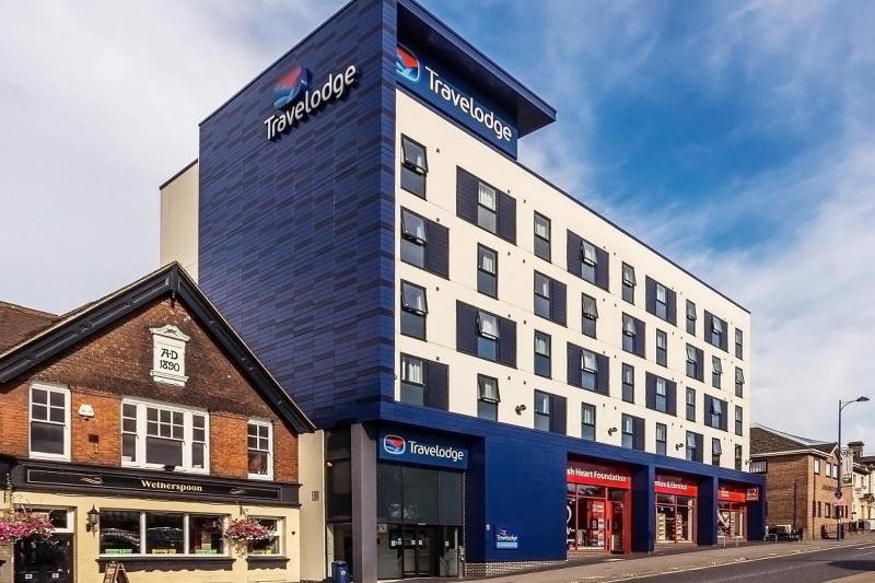 Travelodge Eastleigh Central Exterior photo